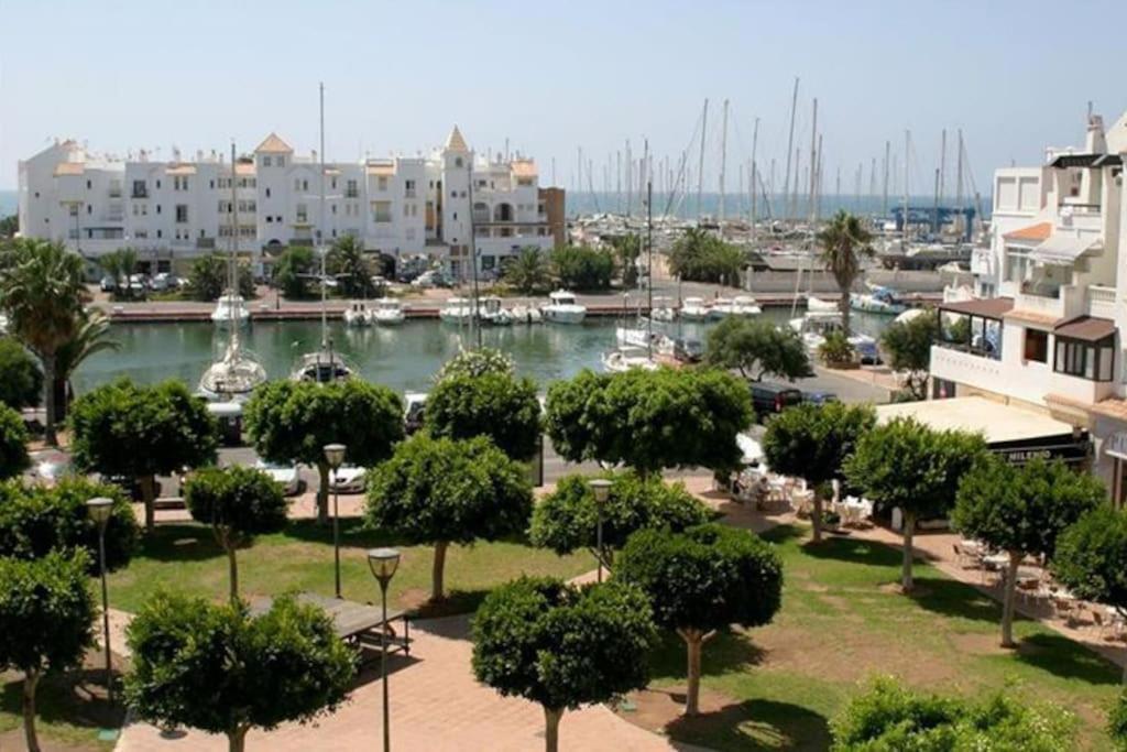 Porto fino almerimar Esterno foto